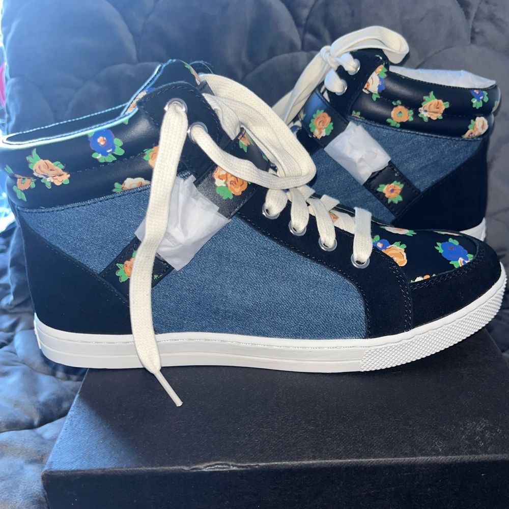 Coach Pembroke Tea Rose Floral Black & Blue Denim Shoes size 7.5 NIB